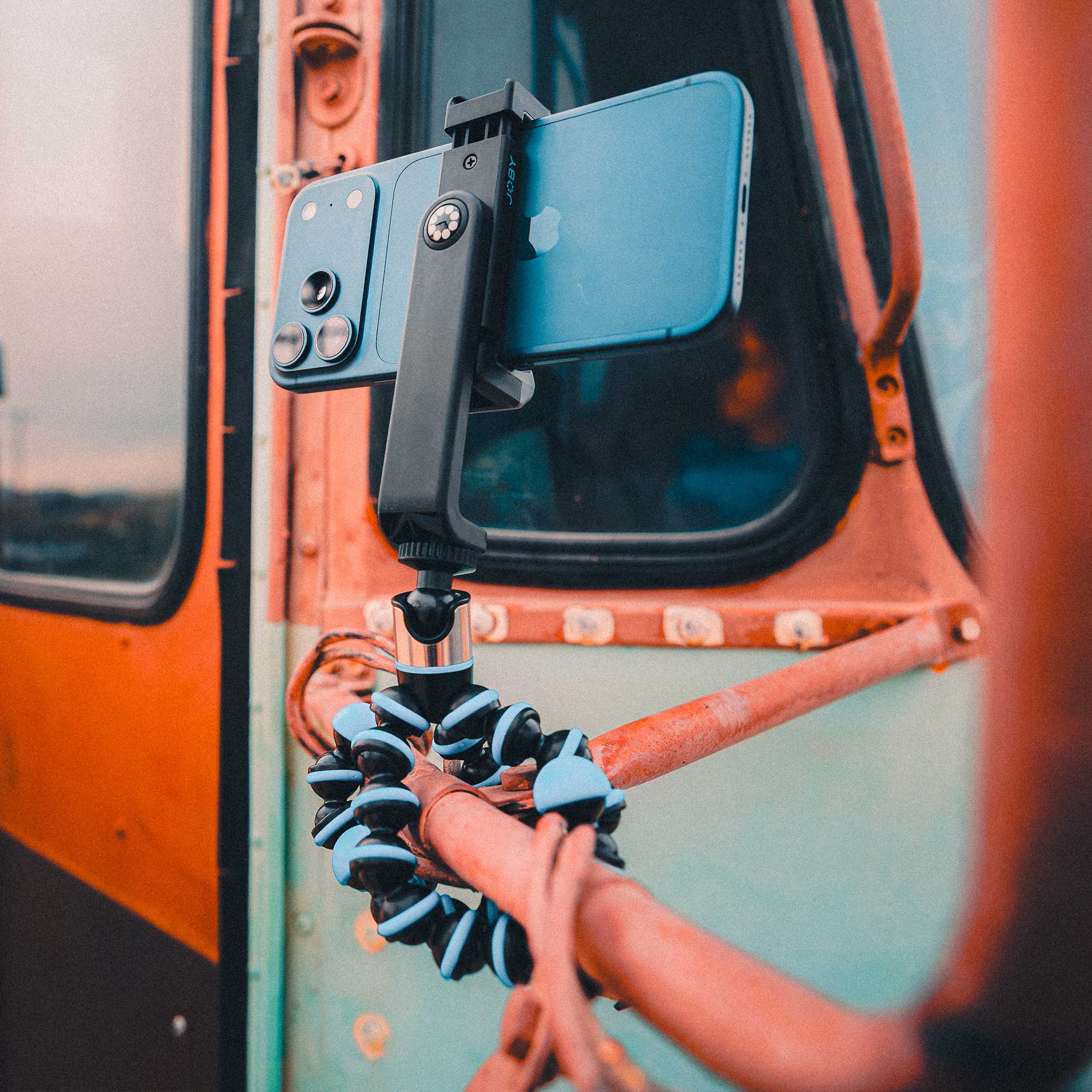 GorillaPod® GO Content Creator Tripod